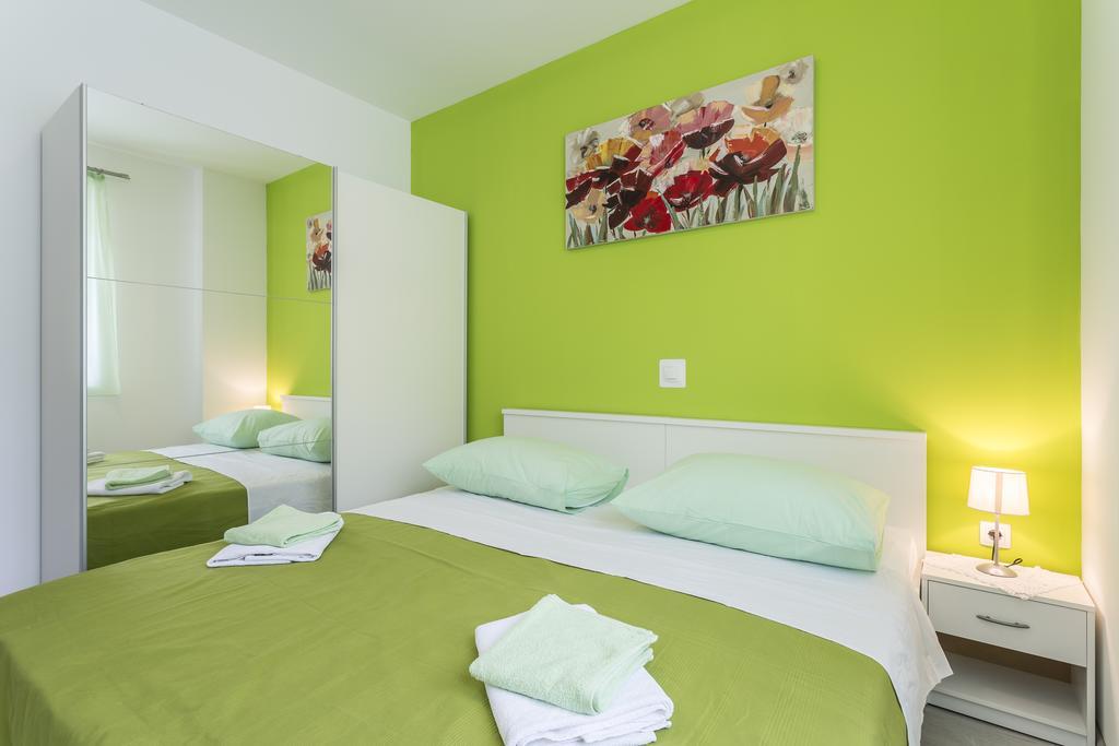 Sky Apartments Podstrana Exterior photo